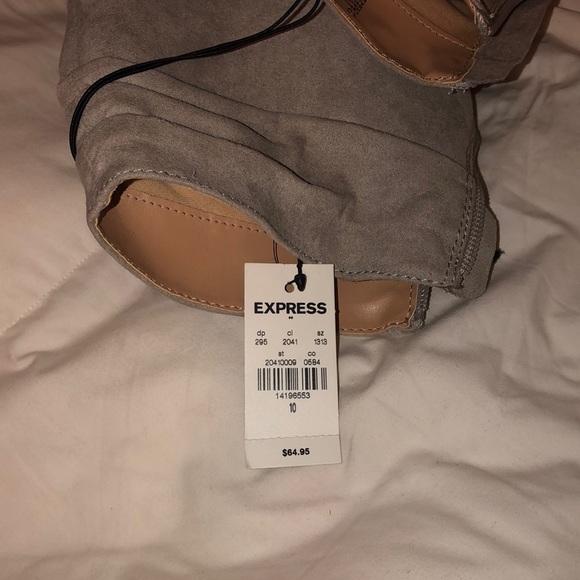 Gray peep toe booties - Picture 3 of 5